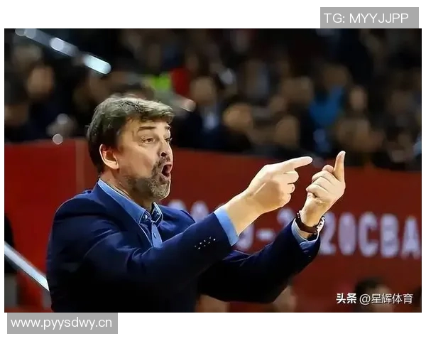 主教练战术板曝光备战细节震撼网友球迷纷纷惊叹战术深度